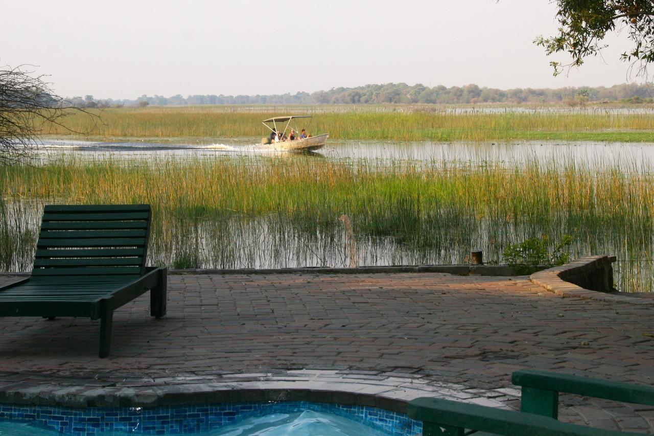 Island Safari Lodge Maun Ngoại thất bức ảnh