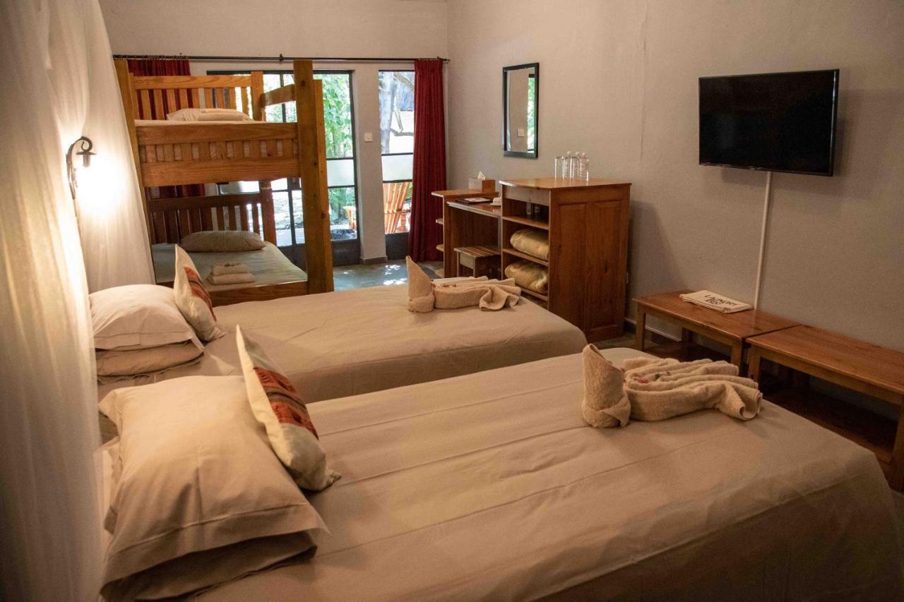 Island Safari Lodge Maun Ngoại thất bức ảnh